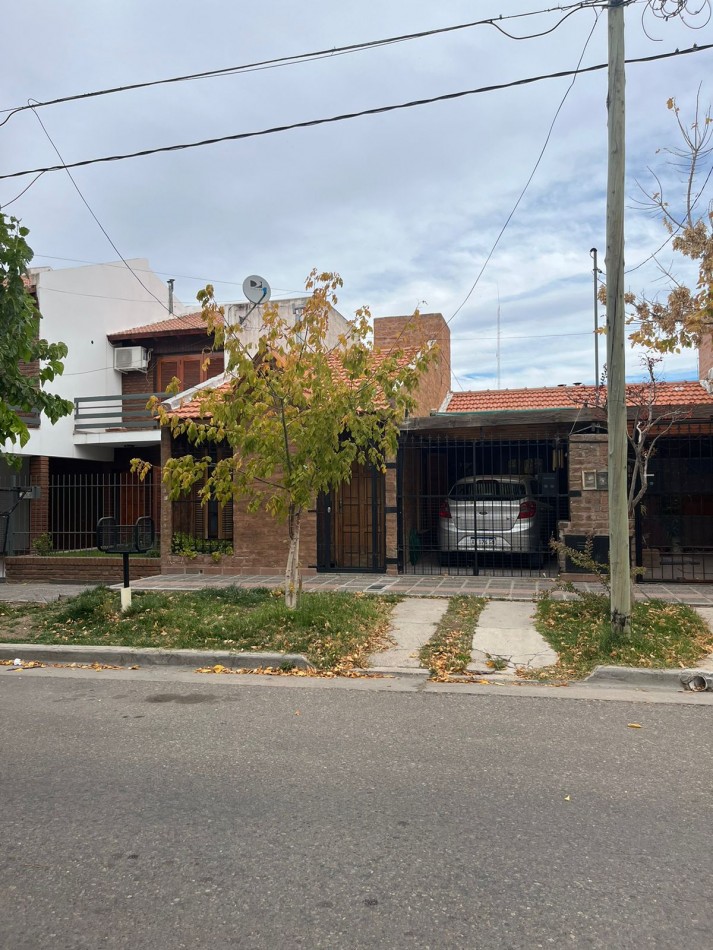 ALQUILA, Casa amoblada dos dormitorios