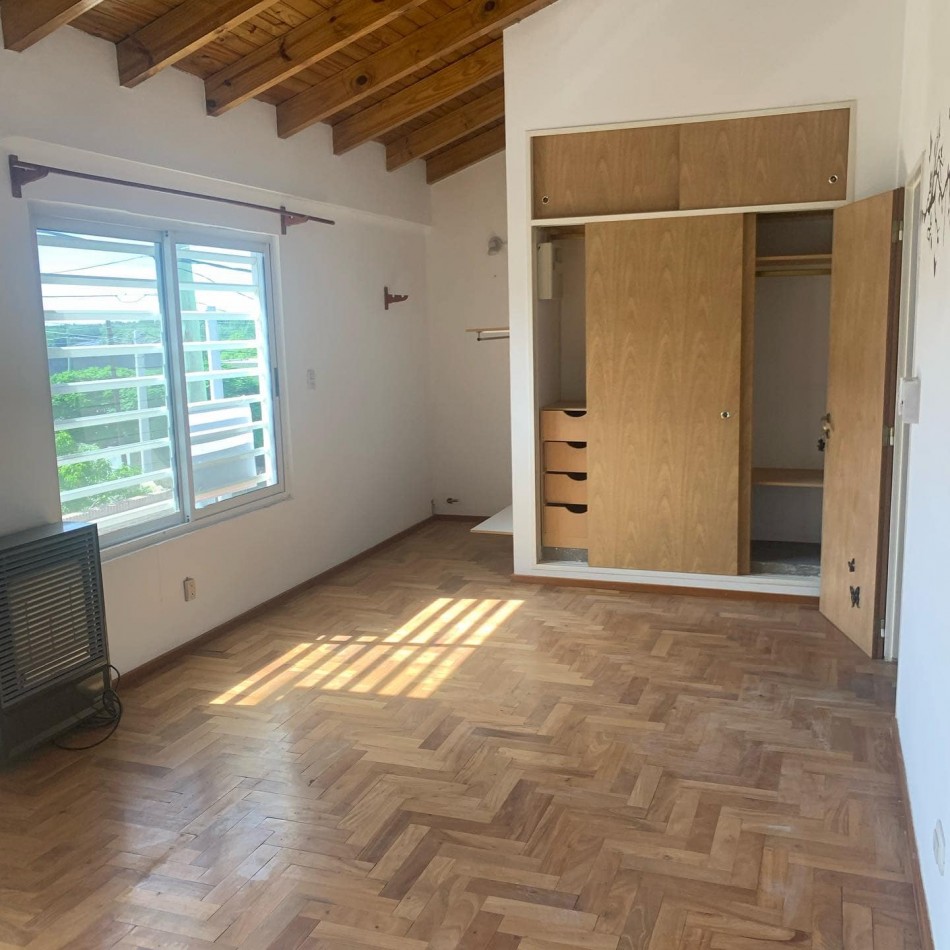 ALQUILA, Duplex 3 dormitorios. Santa Genoveva