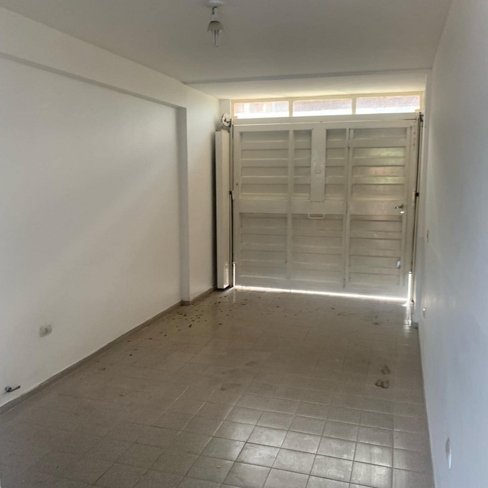 ALQUILA, Duplex 3 dormitorios. Santa Genoveva
