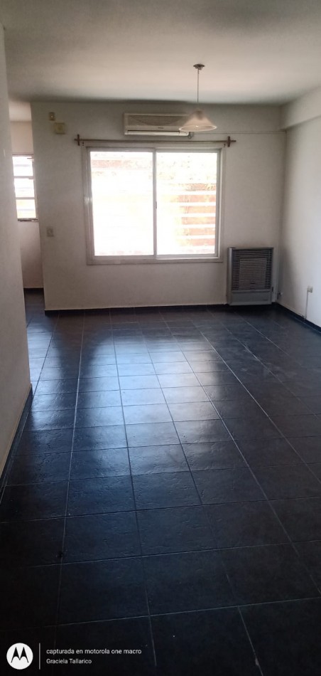 ALQUILA, Duplex 3 dormitorios. Santa Genoveva